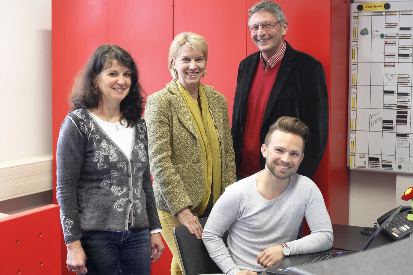 Heike Mülder mit dem Team von In-House Englishtraining
